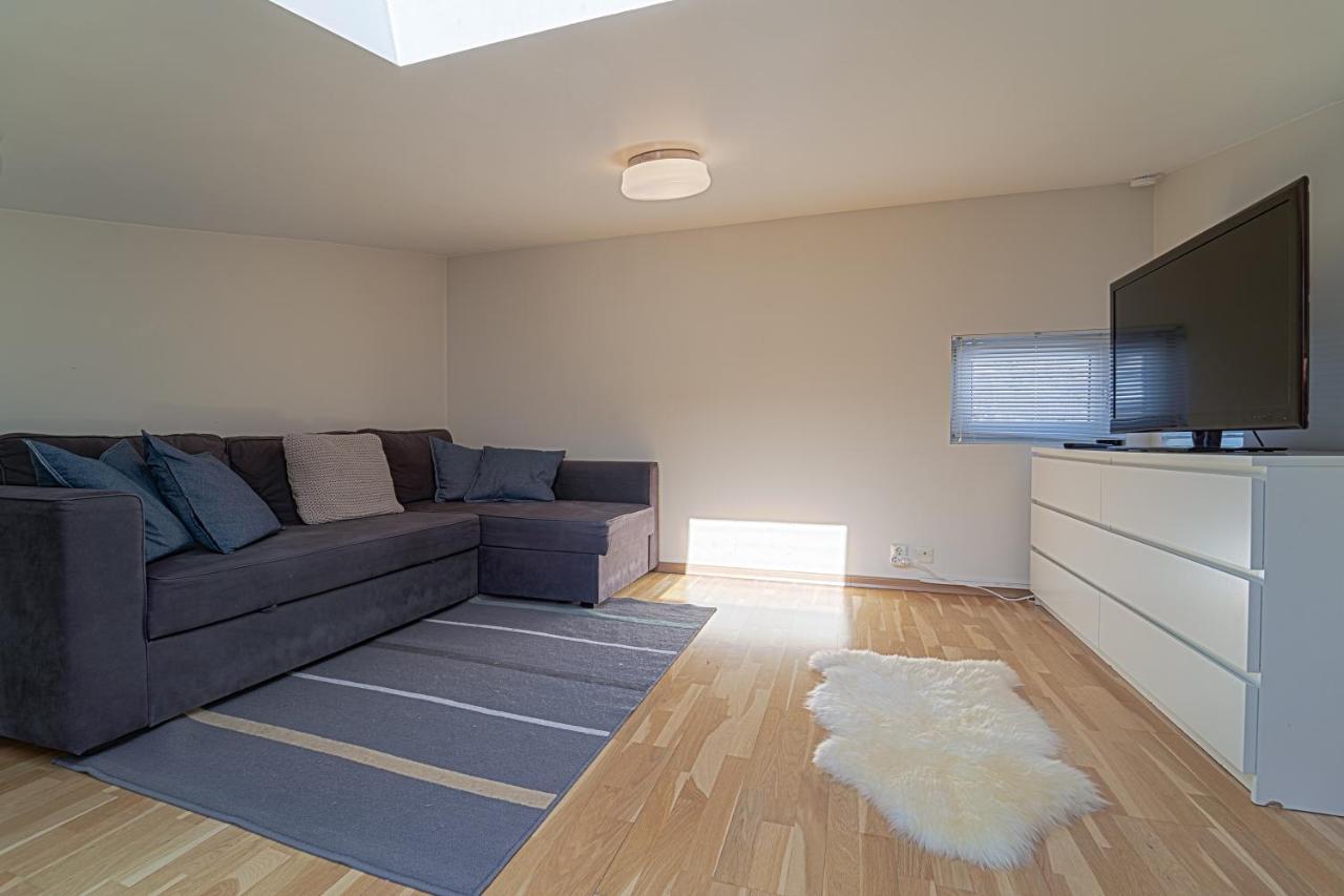 Three-Bedroom Apartment Tjorhom Eksteriør bilde